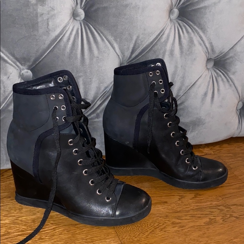 See By Chloe women’s wedge booties